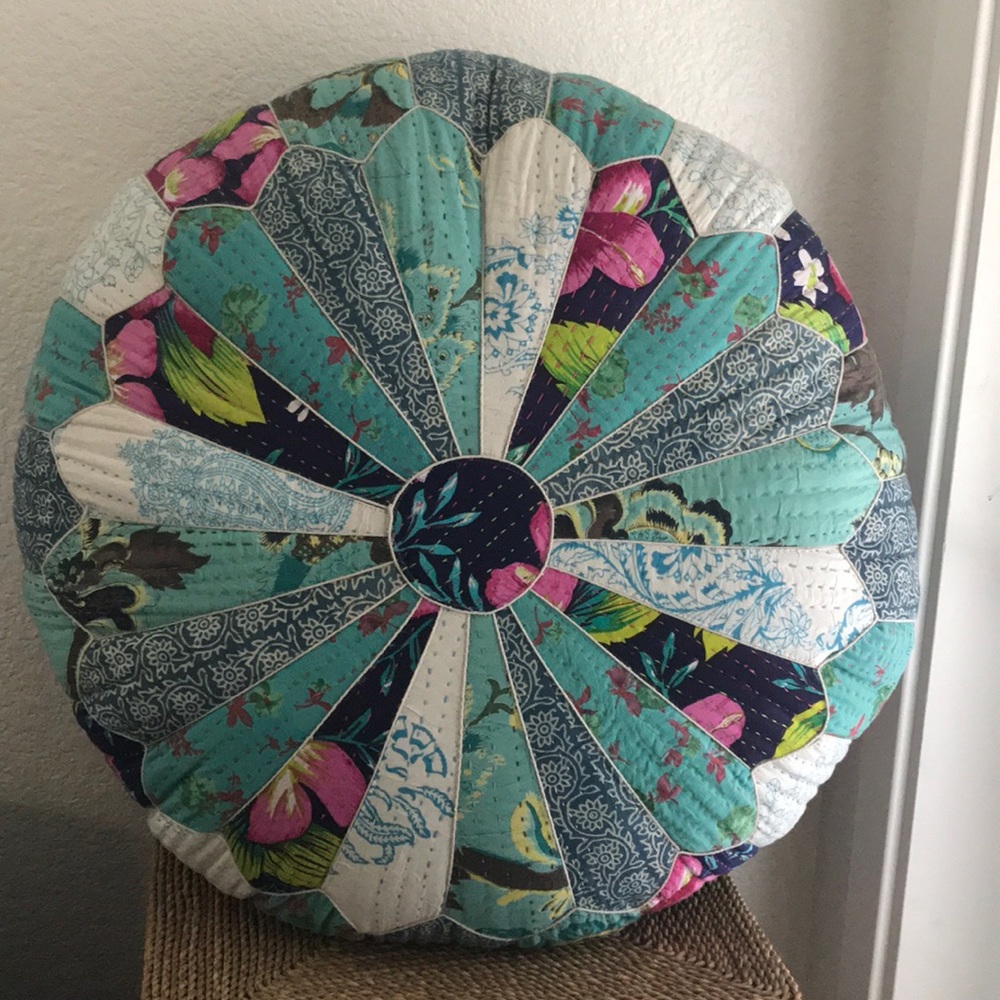 Pouf (made in India!)